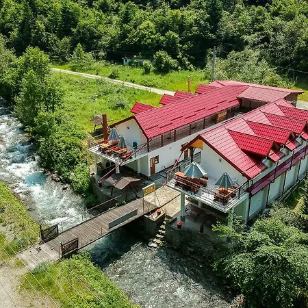 Complex Balea Transfagarasan Ferienpark